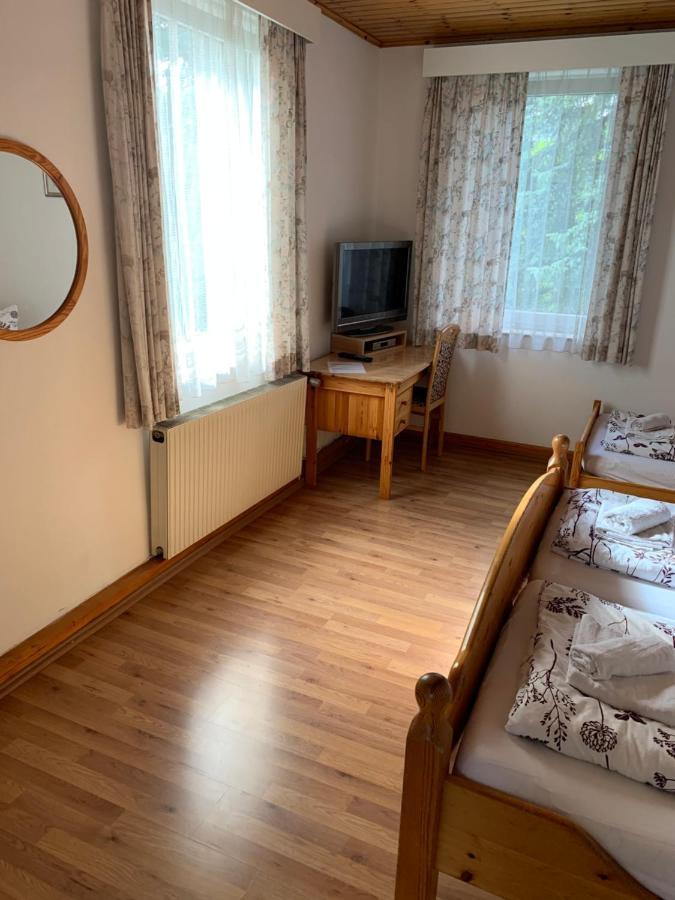 White House Klagenfurt Bed & Breakfast Klagenfurt am Woerthersee Exterior photo
