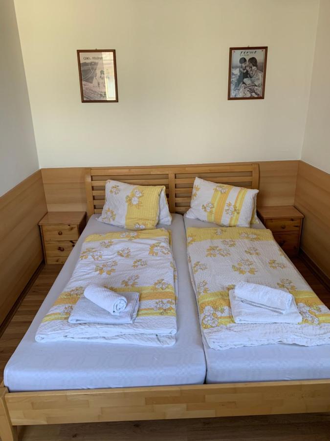 White House Klagenfurt Bed & Breakfast Klagenfurt am Woerthersee Exterior photo