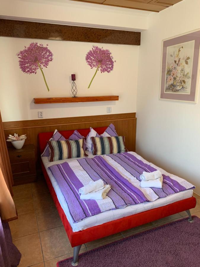 White House Klagenfurt Bed & Breakfast Klagenfurt am Woerthersee Exterior photo